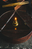 Single Flame Circular Triangle Lamp